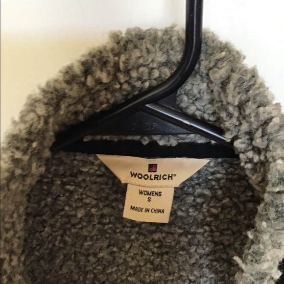 Black Vest Small - Picture 4 of 5